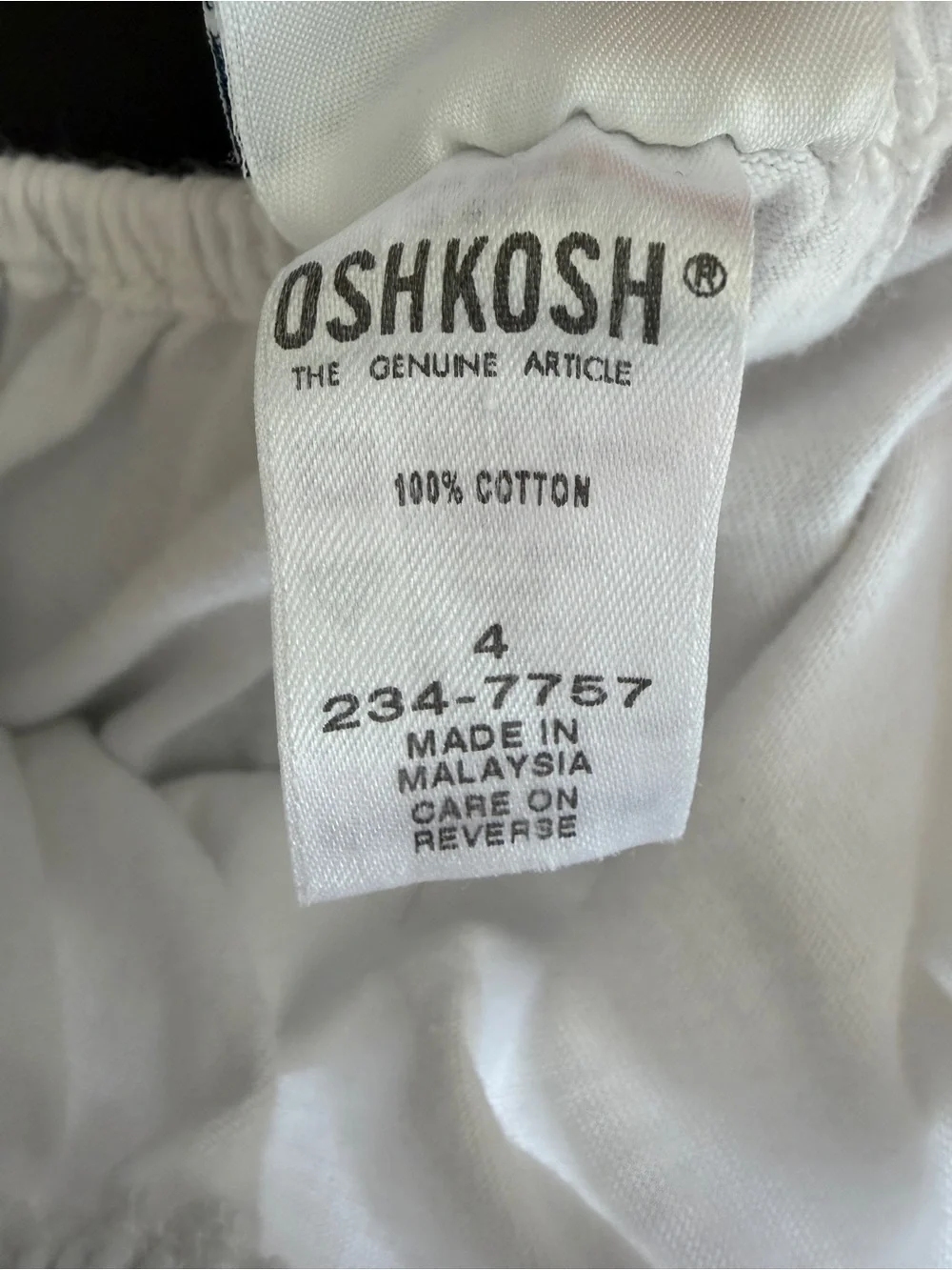 Early 2000s OshKosh B'gosh White Puff Sleeve Tee with Embroidered Flowers 4